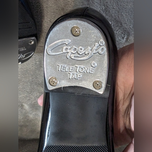 Capezio tap dance shoes size 1 in black patent leather excellent condition - Picture 10 of 10